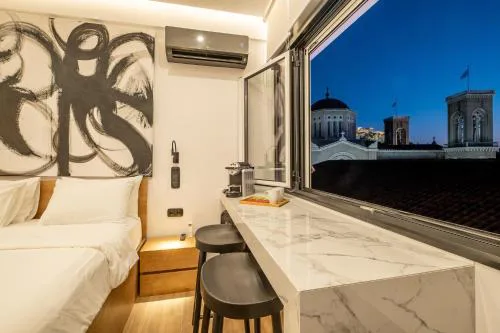 Athensis Acropolis View next to Ermou street!