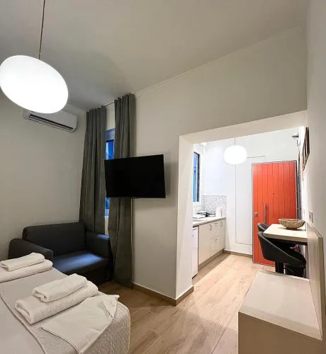 Athinais Inner Suite - historical center