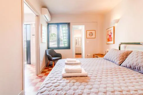 AVLI Central Athens Hideaway Walk to All Attractions