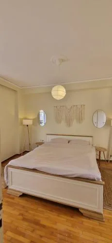 Bohemian Apartment Near The Museum And Exarchia