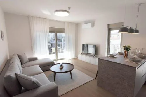 Bright apartment in the New building (FORM_F1)