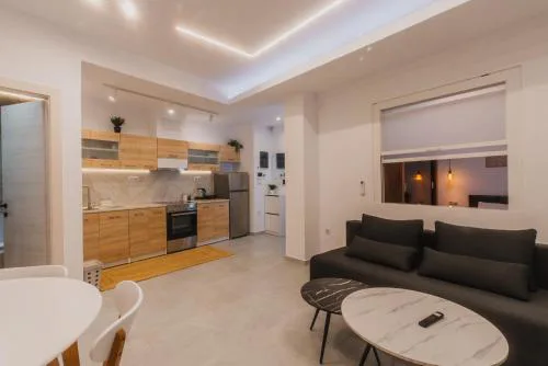 Calmio Athens 3