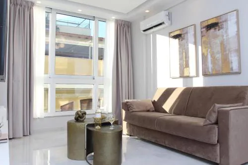 central metropolis luxury living