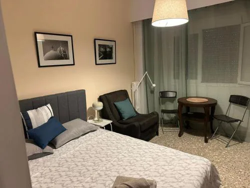 Central Modern Stay Apartment-5min walk from metro