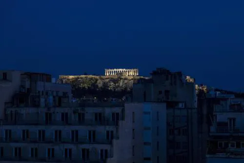 Charming 7th-Floor Apartment with Acropolis view