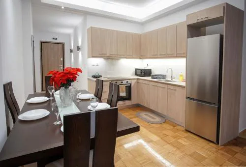 Charming Apt Near Athens Museum!