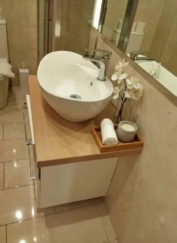 Coastal Comfort in the Heart of Faliro