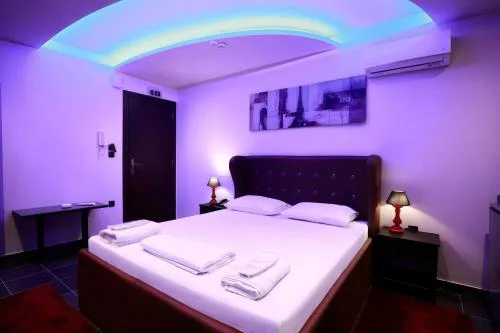 Comfort Room 218 - Castle De Paris