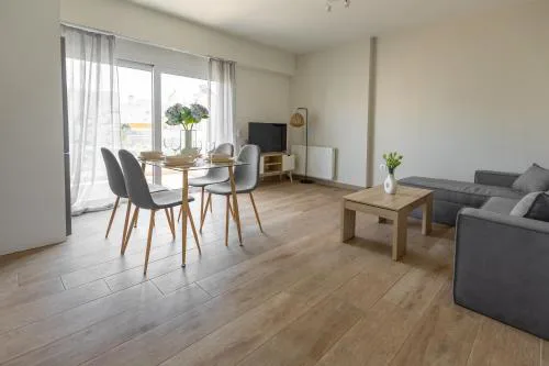 Comfortable 2 Bedroom apartment in Marousi