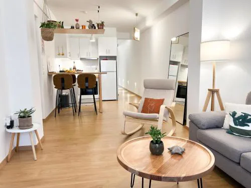 Comfy 2 BDR Apt in Petralona - Next to metro