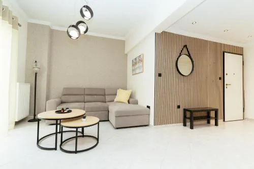 Comfy stay 2BR flat 1Gbps 4 min walk from metro