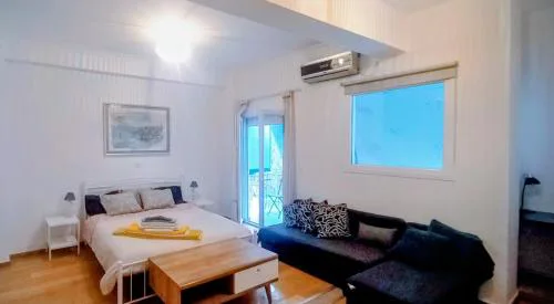 Cosy apartment close to the railway & metro stations