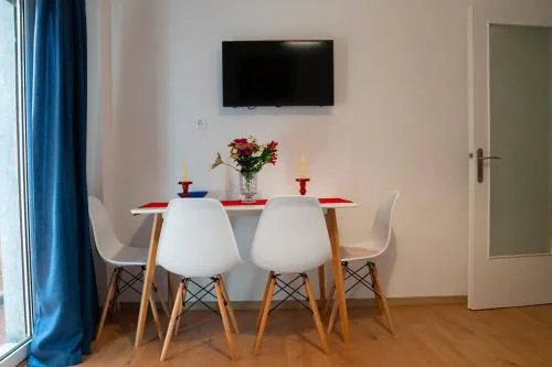Cozy Apartment in Athens Center
