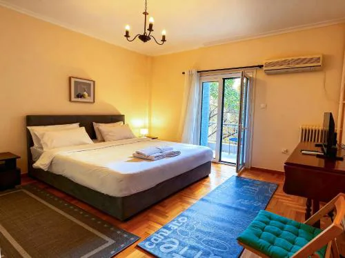 Cozy Athens Hideaway Pontou Street
