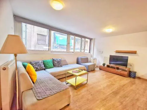 Cozy & Modern Flat for 5 in Athens