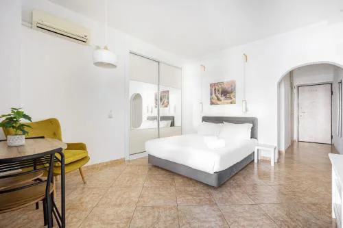 Cozy Studio by the sea in Paleo Faliro