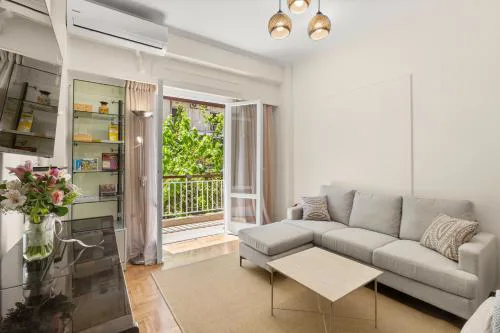 Cozy Two Bedroom Apt Near Katehaki Street & Metro