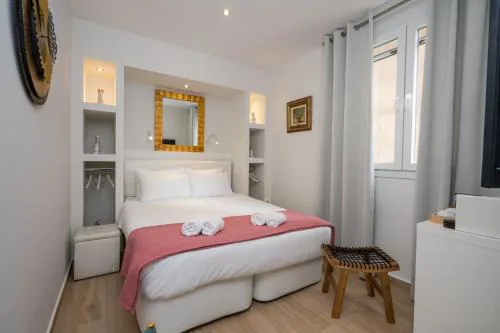 Dema Luxury Suites - Perikleous E1
