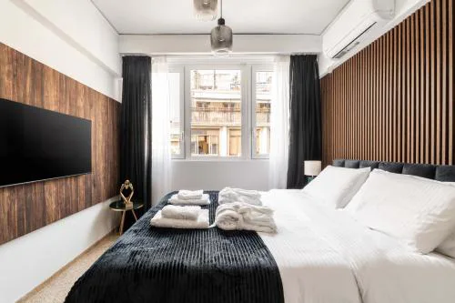 Dema Luxury Suites - Perikleous E4