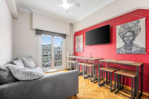 Diakou 38 Sunny cozy 3bd apt just a min away to Acropolis