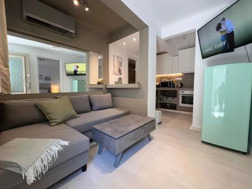 Diegos cozy Athens Apartment Walk to Acropolis