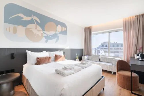 Dina & McAllister Rooms & Suites
