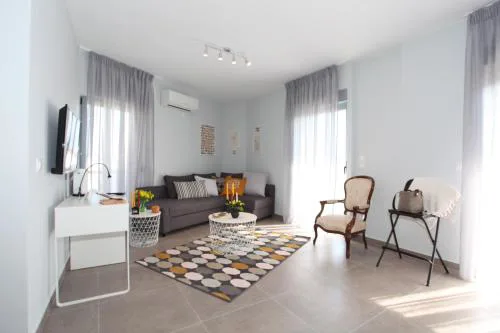 Edem Beach Apartment with Sea View by Athenian Homes