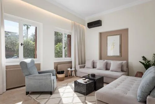 Elaia House Glyfada