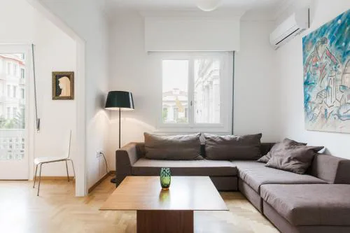 Elegant 2 Bedroom 2 Bathroom Apartment in Athens Vibrant Centre! VL5