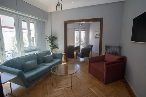 Elegant Apartment Downtown Athens II