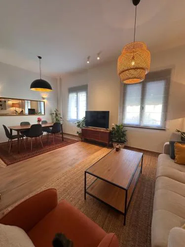 Elegant apartment in the heart of Exarchia