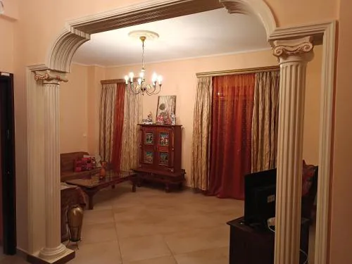 Eleni's Astrous Home