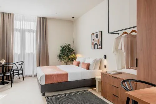 Emper by Zoia Living