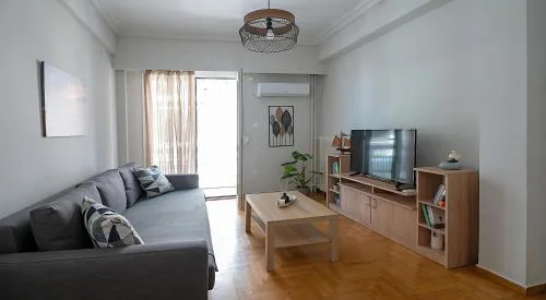 Entire Apt, 3rd Floor, 1 Bedroom