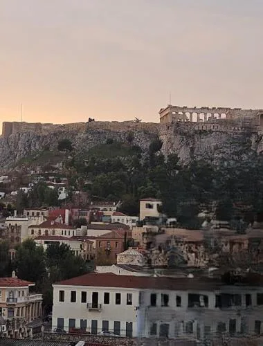 Ermou w Jacuzzi Acropolis View Monastiraki