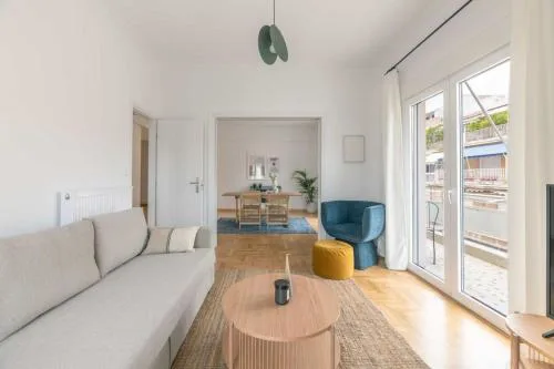Flawless 1BR Apartment in Athens by UPSTREET