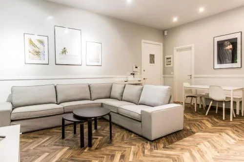 Fully Renovated 2bdrm Apartment in Kolonaki area