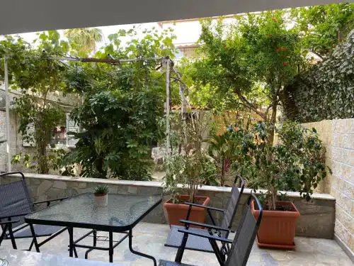 Garden View Apartment