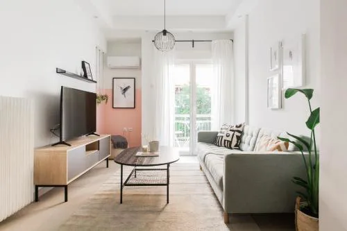 Groovy 2BR Apartment in Koukaki by UPSTREET