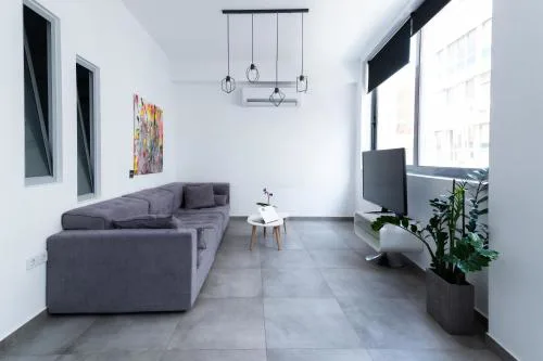 Hermes Apartments