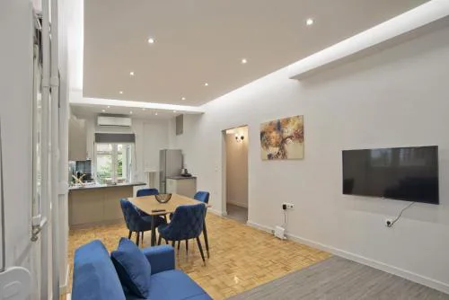 Just Home Cozy Fully Renovated Apt