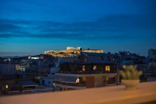 Kary's Acropolis View Luxury 2BR, 2 BA, Jacuzzi