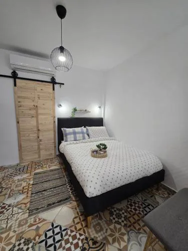 Kiki's comfort stay in West Athens