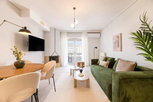 Lightstone 3BR Living in Glyfada by UPSTREET