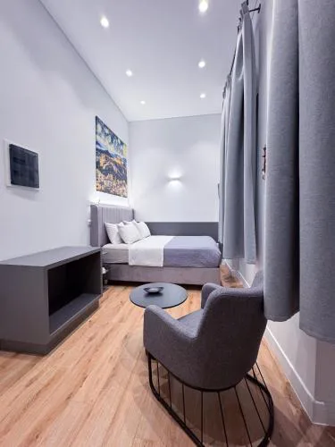 LOFUS Art-Suites