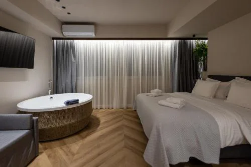 Lux Suites Athens