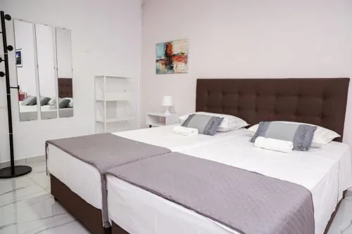 Lysandros Apartments in Athens, near the METRO