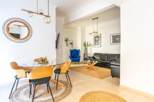 Majestic 2 Glyfada