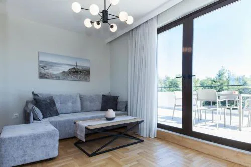 Marousi Modern Green Oasis Apt w Amazing Balcony