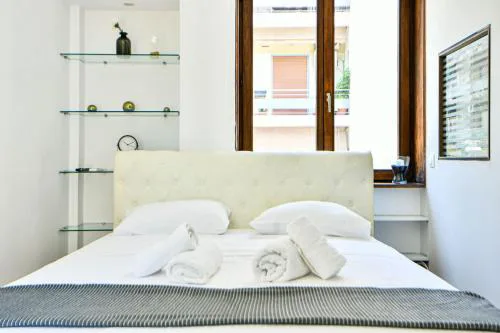 Modern Flat in Central Athens - Lavatera